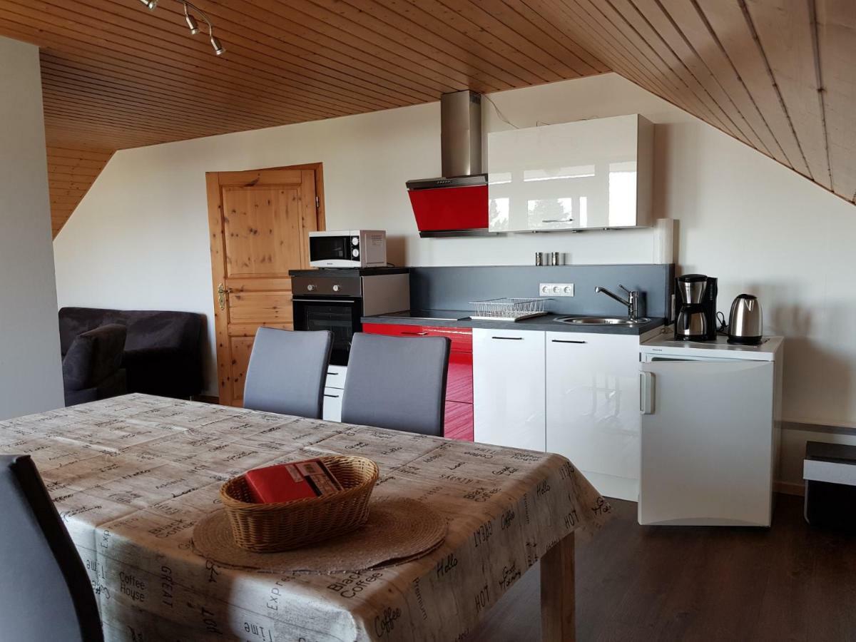 Ferienwohnung Kittel Oberzissen Екстериор снимка